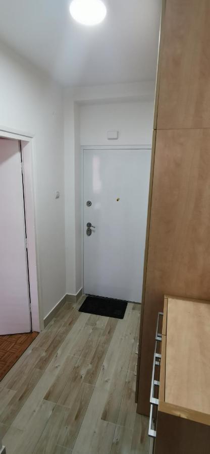شقة Stan Na Dan Predah Užice المظهر الخارجي الصورة